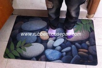 China Eco-Friendly Soft Rubber Floor Carpet Washable With Customized Beautiful Pattern supplier